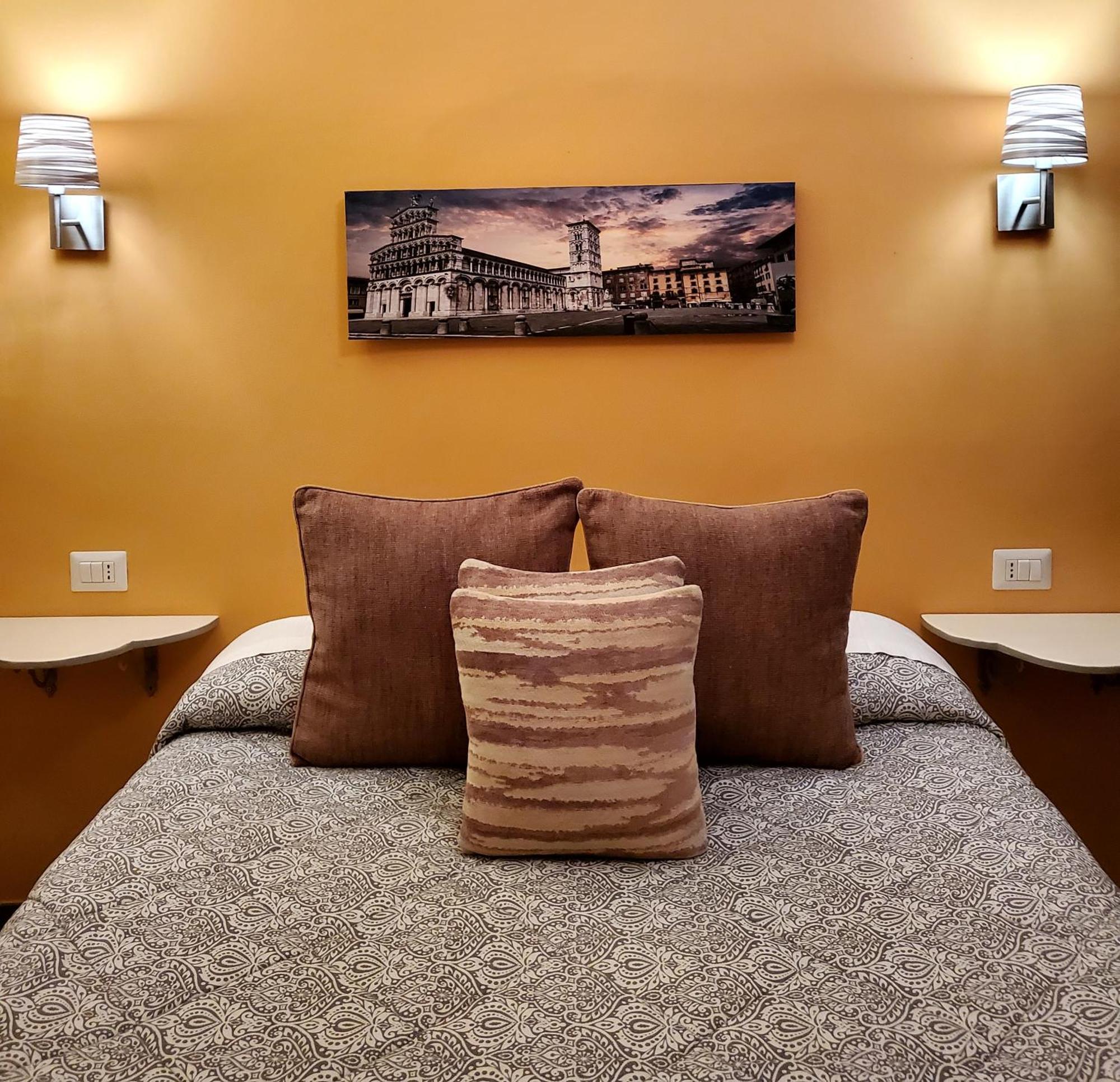 Residenza Fillanfi Hotell Lucca Exteriör bild